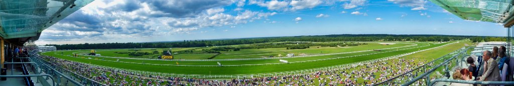 Ascot_Racecourse_panorama-1024.jpg